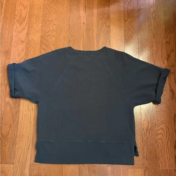 Madewell “Je t’aime” comfy grey sweatshirt with 3/4 length cuffed sleeves. Small - Picture 4 of 5